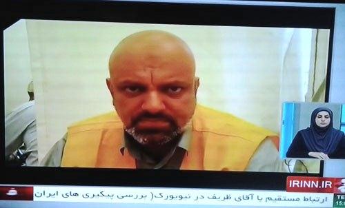 دامپزشک مشهور ایرانی در حال امداد به مصدومین فاجعه منا (+عکس)