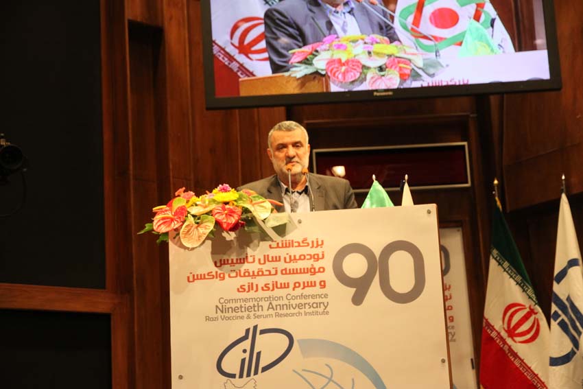 تحت هیچ شرایطی در برنامه ششم موسسه رازی نباید تولید کننده باشد