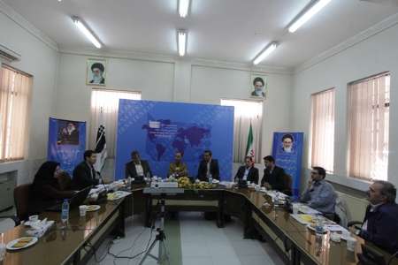 صنعت مرغداری ایران با ۶۰ سال قدمت رتبه ششم را در تولید گوشت مرغ دارد