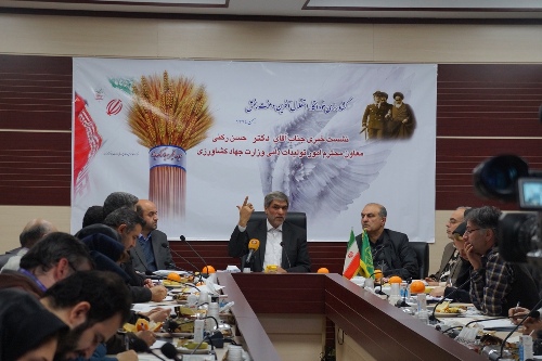 افزایش ۱۰۰ درصدی محصولات پروتئینی در سبد غذایی مردم پس از انقلاب/ افتتاح ۴۴۵ پروژه در بخش دام