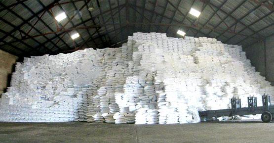 اعطای مجوز برای واردات شکر آغاز شد/ برای ۵ ماه آینده در انبارها شکر داریم