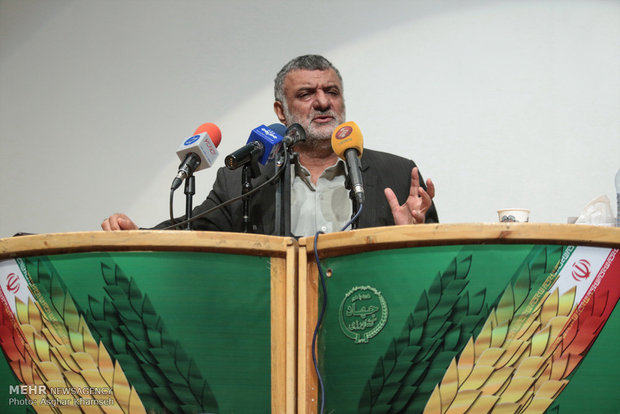 حجتی واردات محصولات تراریخته را تایید کرد