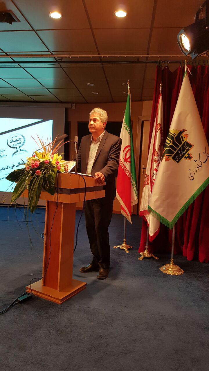 نامگذاری ۲۸ امرداد به عنوان روز ملی خوراک صنعتی/ الحاق کارخانجات خوراک دام، طیور و آبزیان به وزارت جهاد کشاورزی