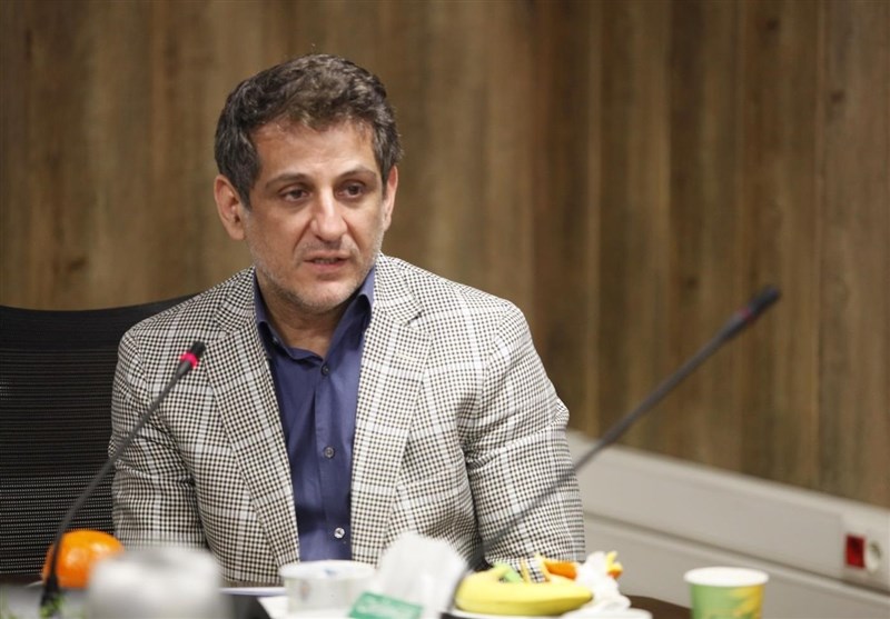 شرکت‌های وابسته به جهاد کشاورزی در زمان ممنوعیت گندم وارد کردند