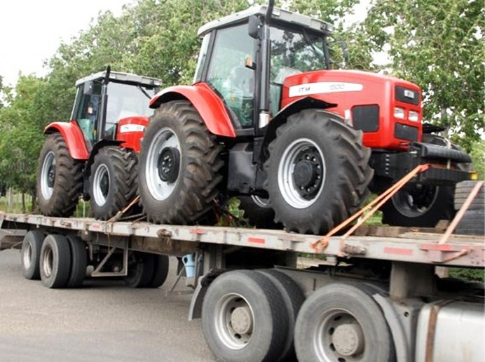 بومی سازی تراکتور سنگین در دستور است/ واردات ۱۸ماهه کمتر از ۱۰درصد تولید