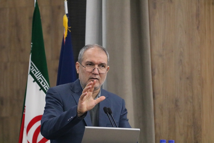 معرفی ۳۰ آفت کش جدید و ۲۵ واریته بذر و نهال به کشاورزان/ ۸۰ درصد پژوهش ها به مزارع راه می یابند