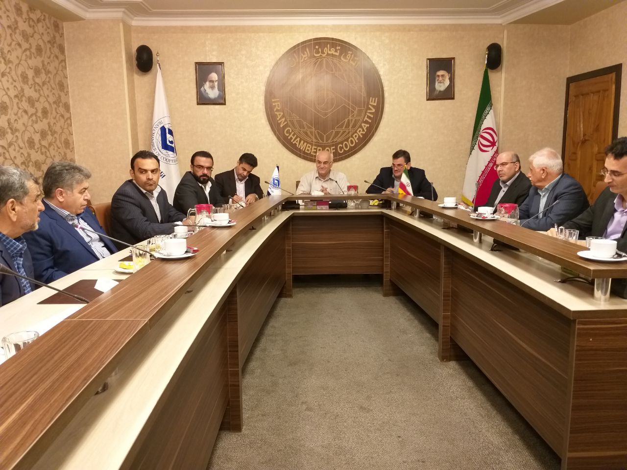 وزارت جهاد کشاورزی از اتحادیه ها جدا نیست/ پیشنهادات منطقی و عملی ارائه دهید