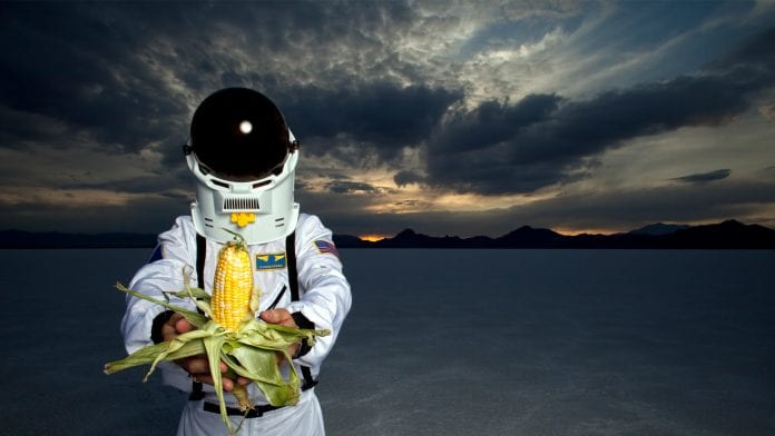 کشاورزی در فضا با استفاده از هورمون های گیاهی/ کشت گوجه فرنگی و سیب زمینی با کمک هورمون