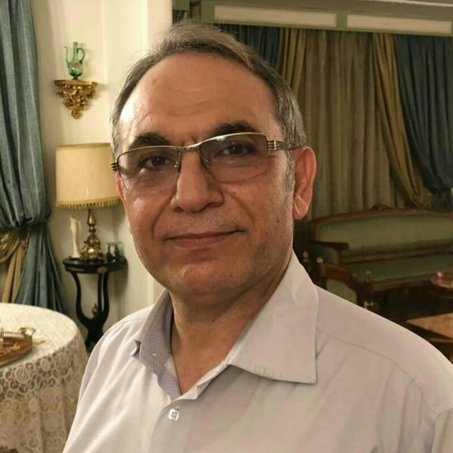 نظارتی بر مصرف آنتی بیوتیک ها در کشور نمی شود/ لزوم ایجاد دارونامه رسمی دامپزشکی