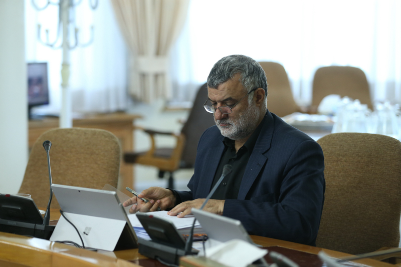 حجتی ۳۰ میلیارد تومان اعتبار برای مبارزه با ملخ درخواست کرد