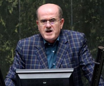 چرا باید از روسیه گوشت وارد کنیم؟/ دامداران در ییلاقات میگویند حاضریم گوشت کشور را تامین کنیم