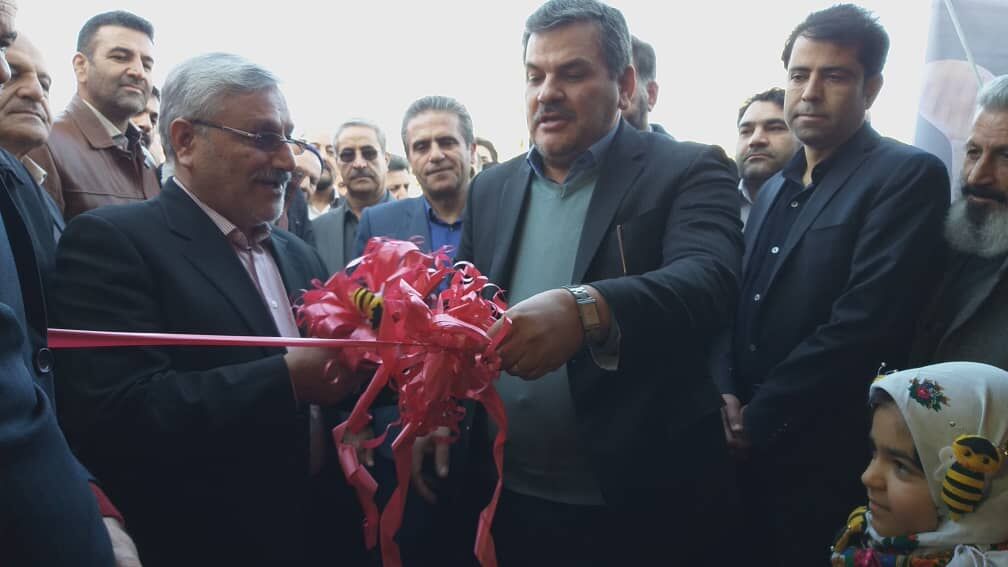 جشنواره عسل و صنعت زنبورداری در دماوند افتتاح شد