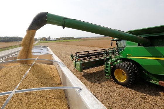 افزایش بازدهی ریز مغذی های سویا توسط پهپادها