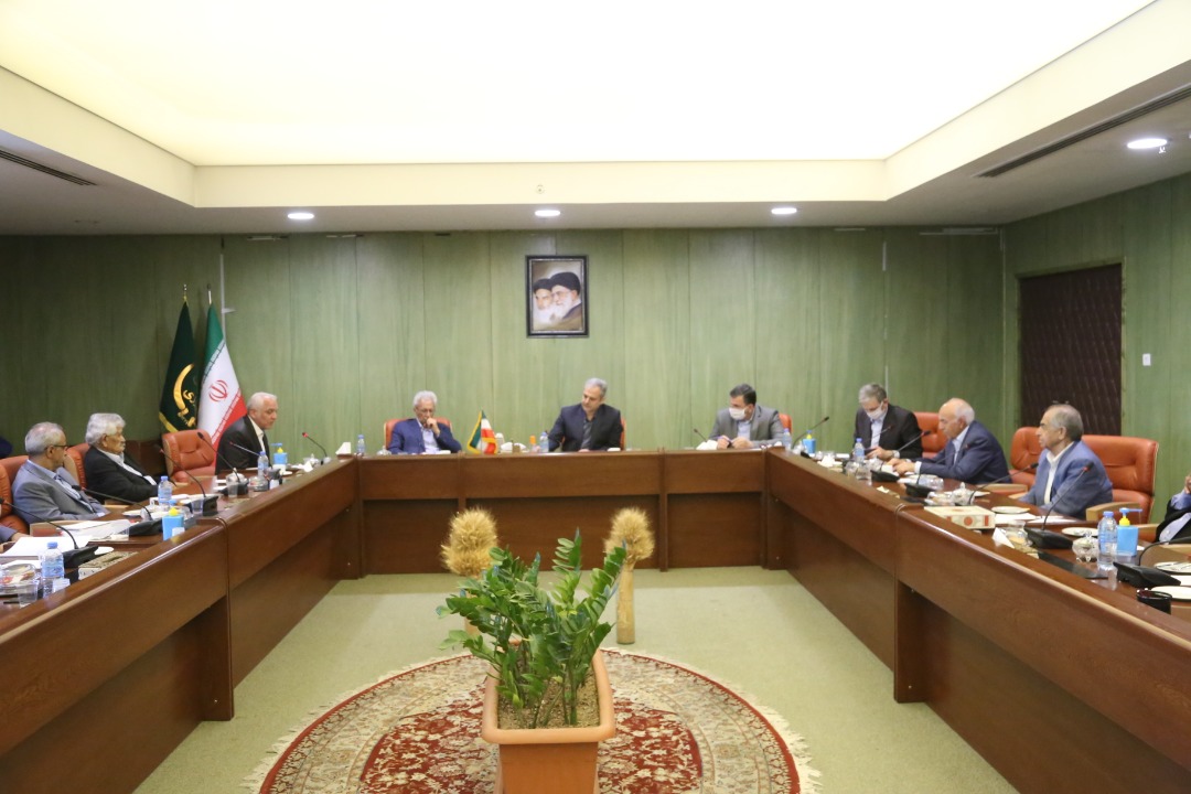 احمد مقدسی رییس انجمن گاوداران را بعنوان عضو کمیته ملی راهبردی تولید و بهداشت دام کشور انتخاب گردید