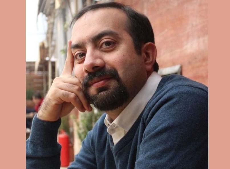 از اواخر آبان ۹۸ هیچ ارزی برای واردات داروها و واکسن‌های دامپزشکی تخصیص داده نشد/ تغییر دیدگاه ناگهانی سازمان دامپزشکی و واردات افسار گسیخته از چین، هند و روسیه