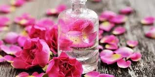 میز کشوری صادرات گلاب تشکیل می‌شود