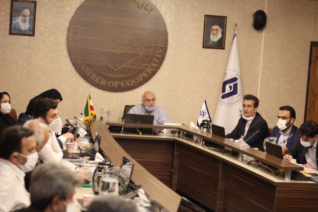 بررسی مشکلات تامین نهاده مرغداران و افزایش قیمت مرغ در کمیسیون کشاورزی اتاق تعاون