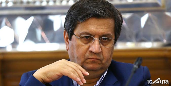 ارز ۴۲۰۰ تومانی را از نظر تخصصی قبول ندارم / ارز یارانه ای برای کمک به مردم بود ولی با اجرای نادرست، رانت ایجاد کرد