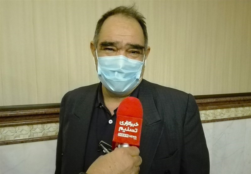 میوه های تنظیم بازاری شب عید در برخی پایگاه‌ های بسیج نیز توزیع می‌شود