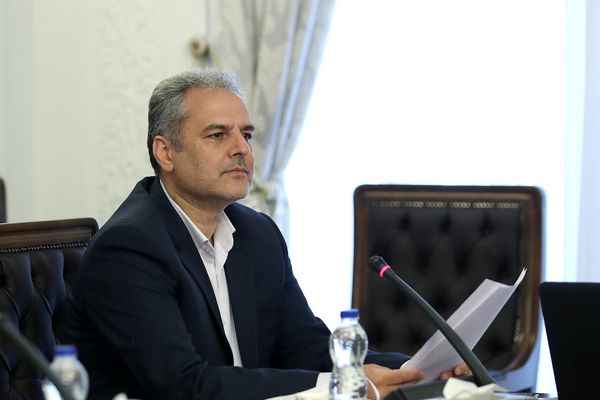 تلاشگران عرصه کشاورزی، امنیت غذایی کشور را تامین می‌کنند