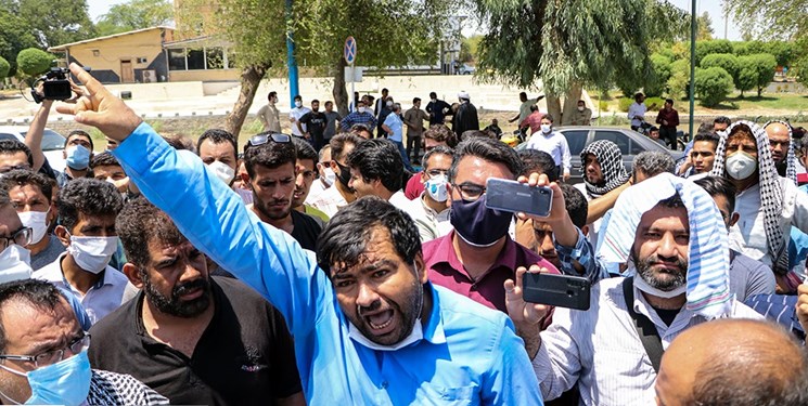 قاضی هر نظری بدهد قبول است