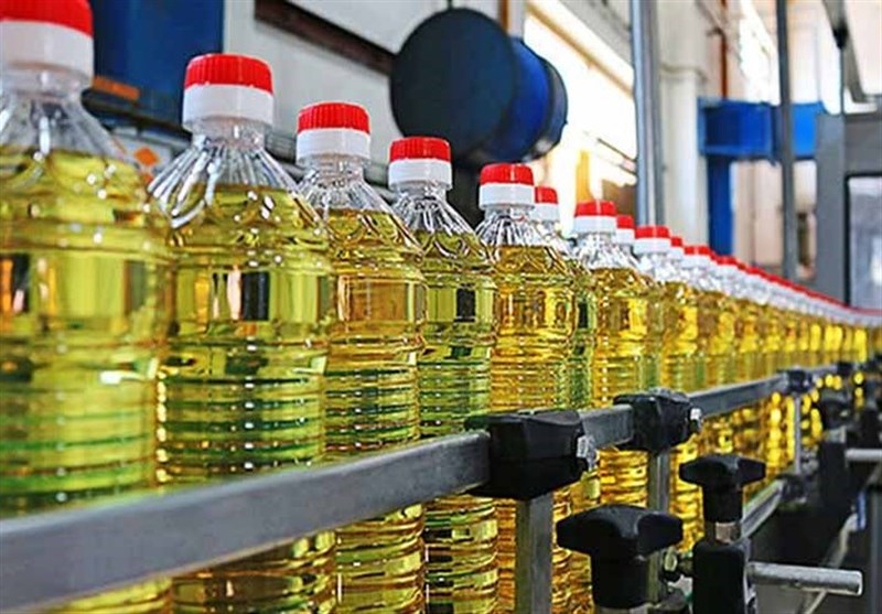 ۲۰۰ هزار تن روغن خام به دلیل بلاتکلیفی ارزی در گمرک مانده