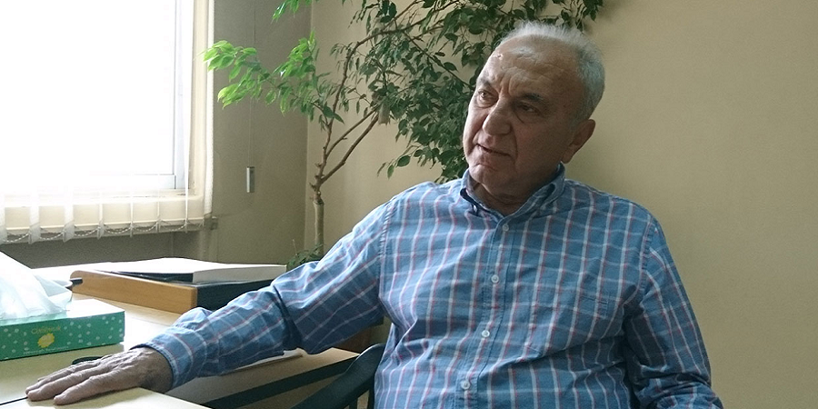 مسئولان بگویند نهاده‌های بازار آزاد از کجا می‌آید