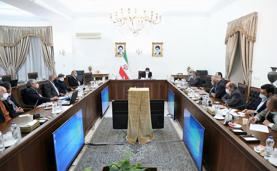 پیشرفت و آبادانی کشور نیازمند عزم ملی و جهادی در خدمت رسانی است