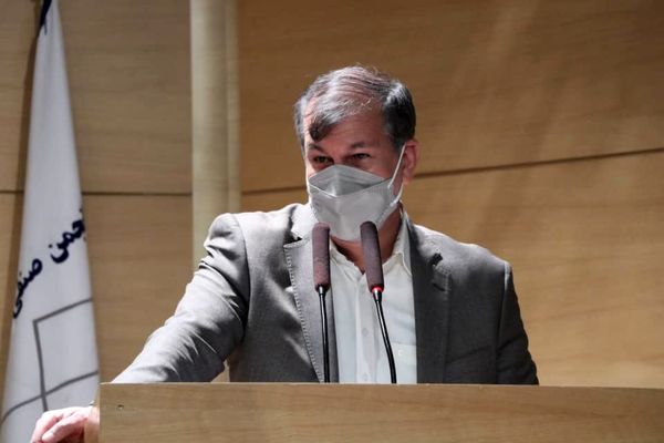 ارزآوری بالغ بر ۱۰۰ میلیون دلاری از صادرات صنعت گلخانه‌سازی