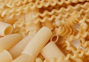 صنایع ماکارونی یارانه دولتی را به جیب خارجی ها می ریزند