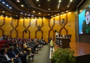 اجلاس سراسری صندوق بیمه کشاورزان، روستاییان و عشایر برگزار شد