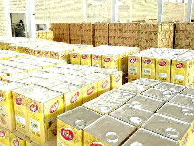 کاهش قیمت روغن سرعت گرفت/ حلب ۱۶ کیلویی روغن ۱۰۰ هزار تومان ارزان شد