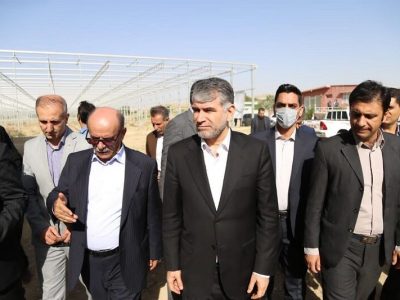 وزیر جهاد کشاورزی از پروژه بزرگترین گلخانه هیدروپونیک کشور در دیواندره بازدید کرد