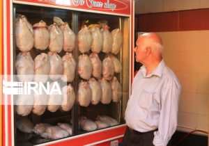 عرضه گوشت مرغ با قیمت مصوب ۶۳ هزار تومان در بازار