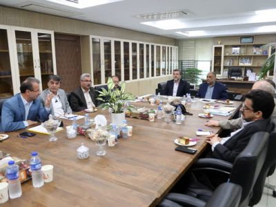 قطار بازدید وزیر جهاد کشاورزی در ایستگاه معاونت برنامهریزی و اقتصادی توقف کرد