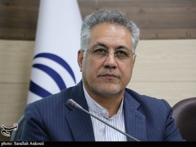 در برخی شهرهای کشور هر کیسه آرد ۳۰۰ تا ۴۰۰ هزار تومان خرید و فروش می‌شود