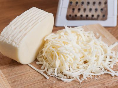 ۹۰ درصد پنیر پیتزای کشور در این استان کشور تولید می‌شود