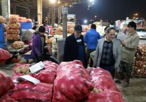 انتقال روزانه ٣۵٠ تن سیب‌زمینی به بازار تهران آغاز شد