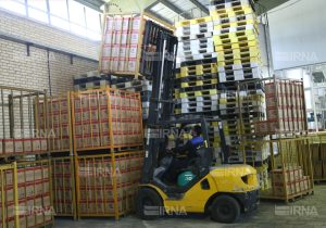 ترخیص روغن‌های وارداتی از گمرک منوط به خرید دانه‌های روغنی داخلی شد