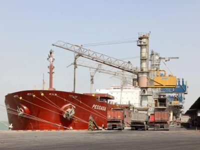 ۵۸ هزار تُن شکر و روغن خام از بندر امام خمینی (ره) وارد کشور می‌شود