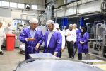 بازدید مدیرعامل بانک کشاورزی از کارخانه لبنیات پاک