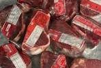 واردات ۱۴ هزار تن گوشت منجمد؛ کاهش وابستگی صنعت دام به نهاده‌ های وارداتی