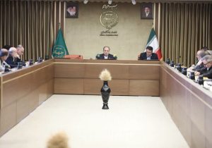 تولید و تأمین از عوامل مؤثر در کنترل تورم کالاهای اساسی است/ اجازه ندادیم کمبود عامل تورم شود